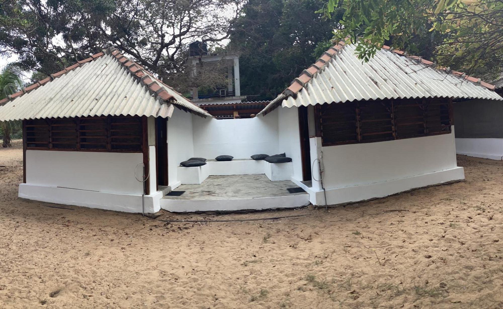 Upali Beach Surf Resort & Cafe 아루감 베이 외부 사진